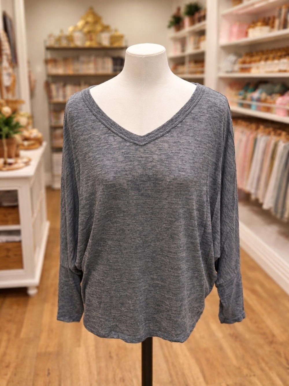 White Birch 2X Oversized V Neck Dolman Top Gray Slouchy Relaxed Fit